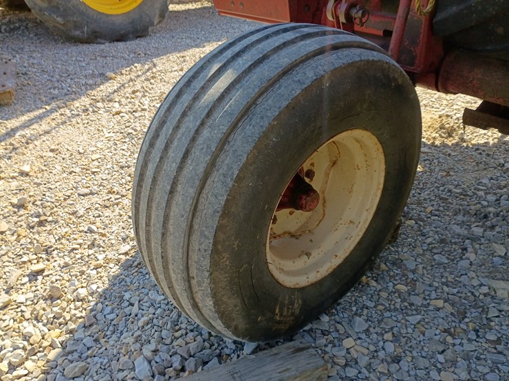 new-holland-489-image-21