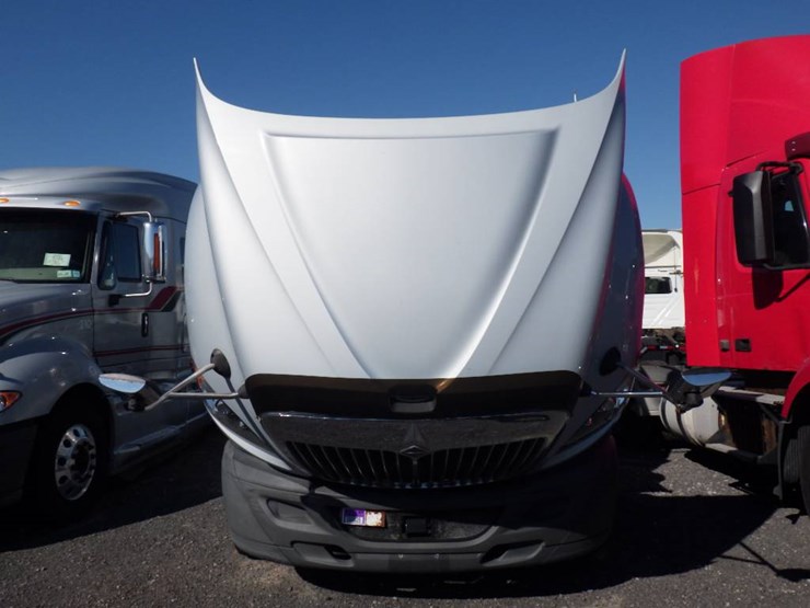 2015-international-prostar-image-17