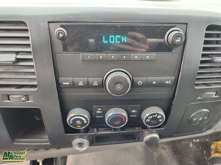 2007-chevrolet-silverado-3500hd-image-14