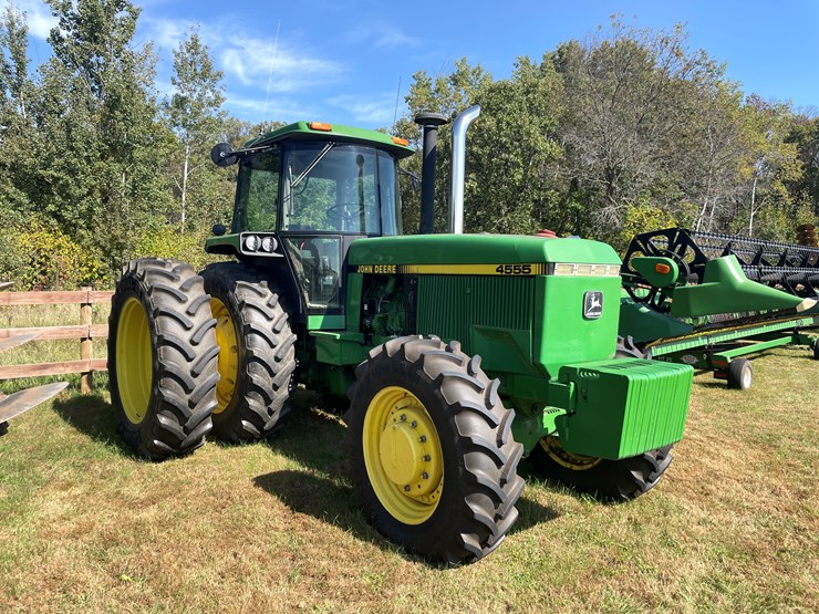 john-deere-4555-image-2