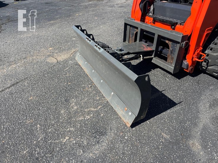 2024-kubota-svl75-3-image-9