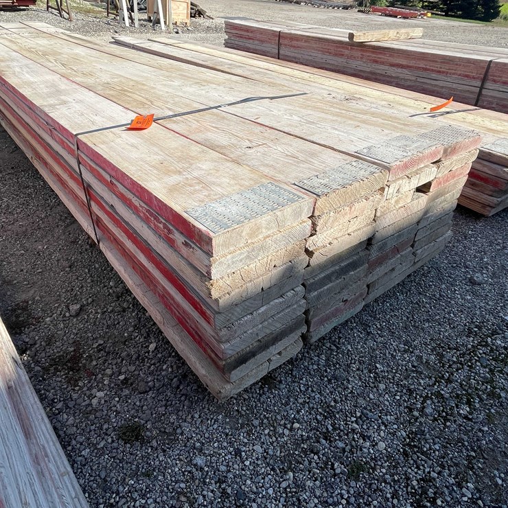 #1975 • (40) Scaffolding Planks