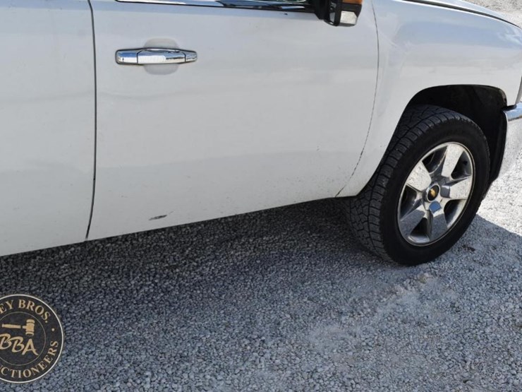 2009-chevrolet-silverado-1500-ltz-image-23