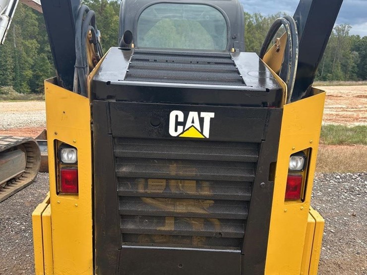 caterpillar-262d-image-13