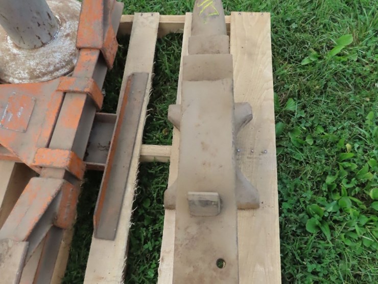 large-anvil-image-3