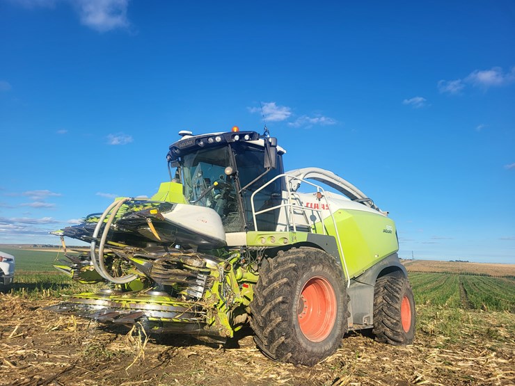 #2050-•-class-970-jaguar-forage-harvester-image-3