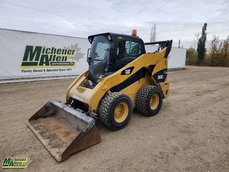2013-caterpillar-262c2-image-1