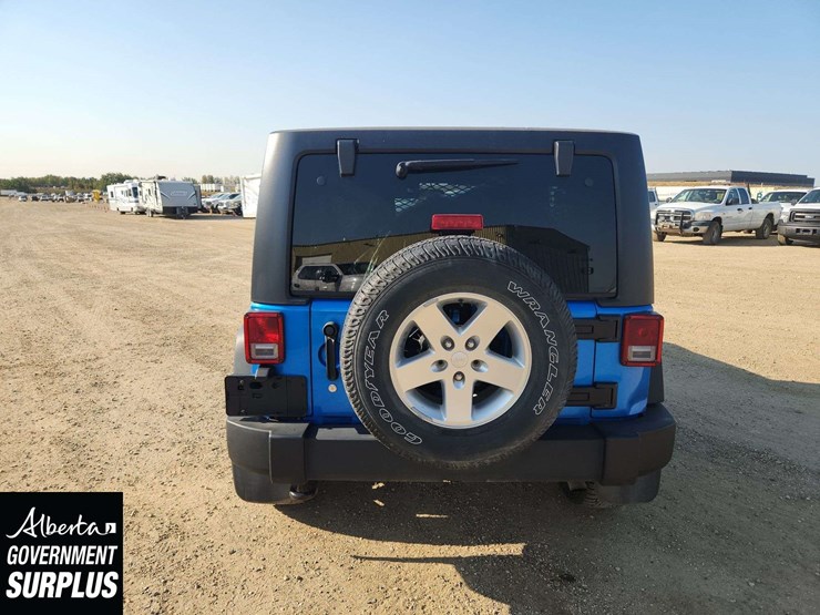 2014-jeep-wrangler-image-23