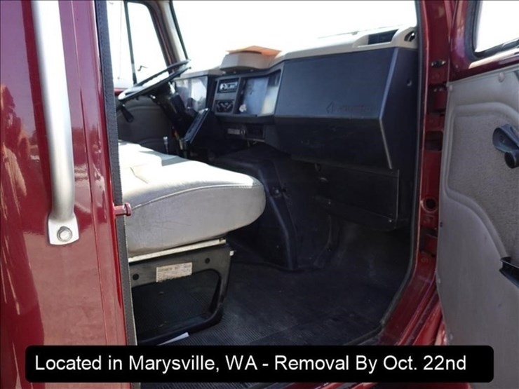 2000-international-4700-image-15