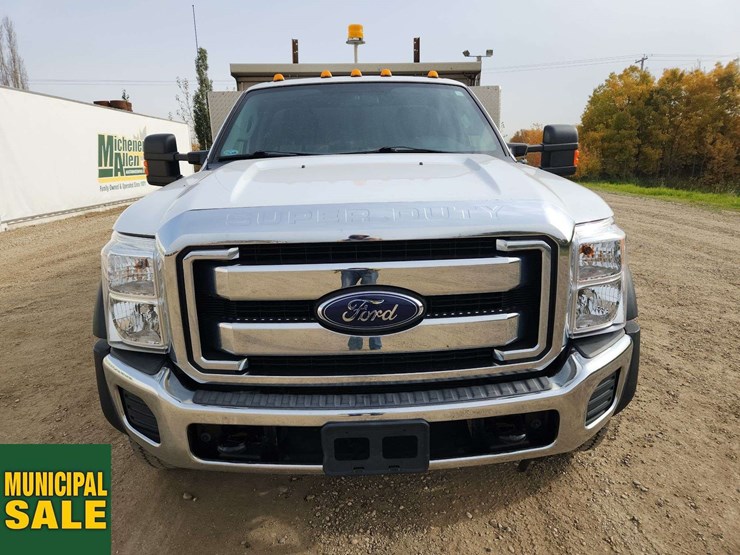 2014-ford-f450-image-22