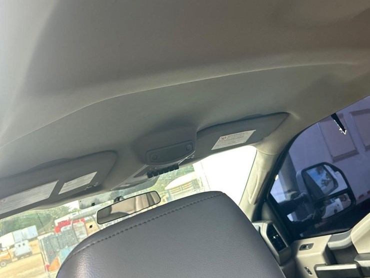 2019-ford-f350-xl-image-25