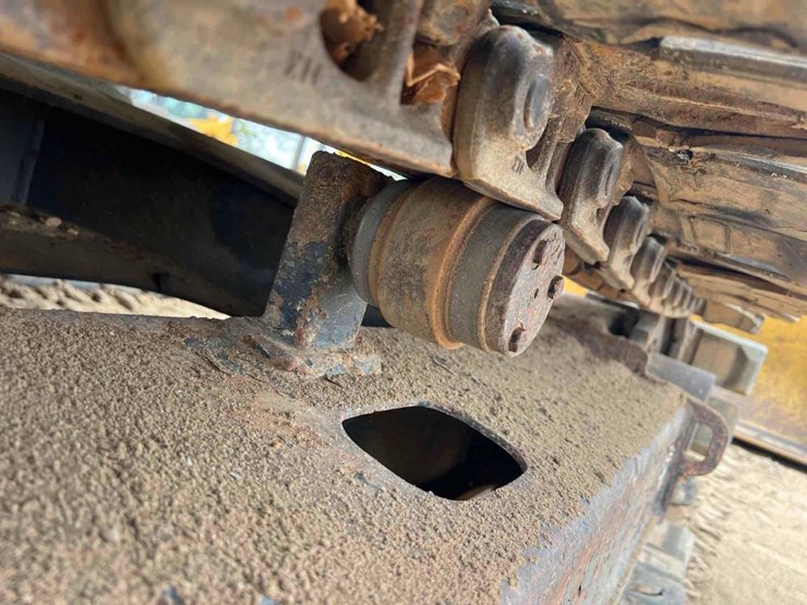 deere-75g-image-25