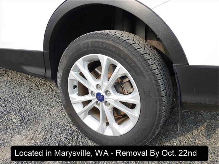 2017-ford-escape-image-16