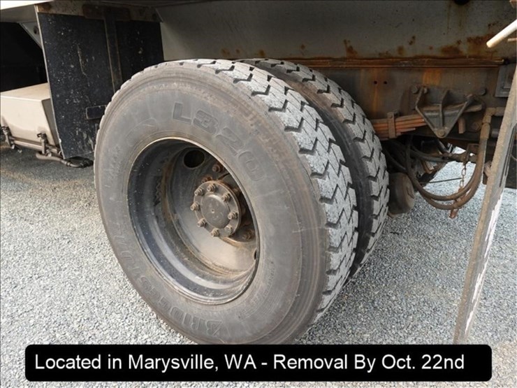 2007-international-durastar-4400-image-24