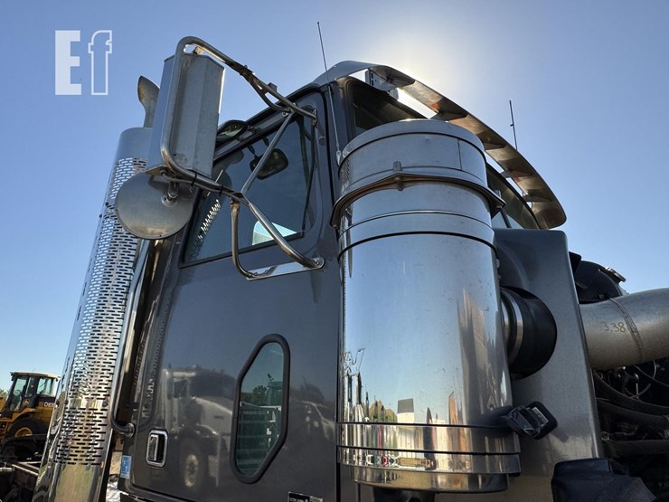 2012-western-star-4900-image-30
