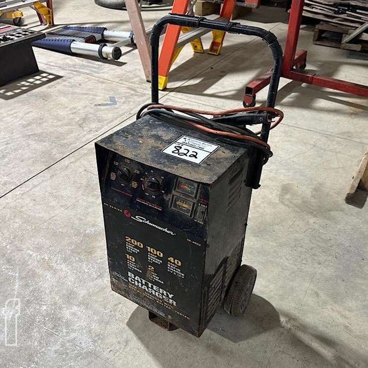SCHUMACHER BATTERY CHARGER
