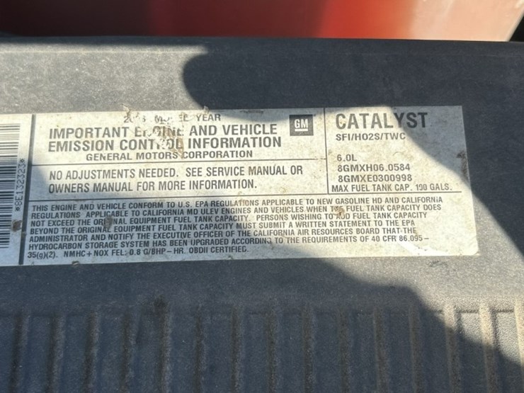 2008-chevrolet-silverado-3500-image-41