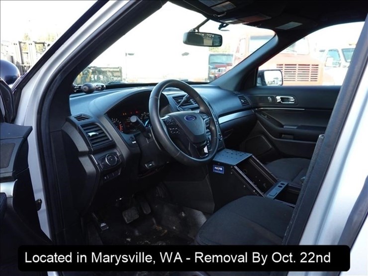 2018-ford-explorer-image-5