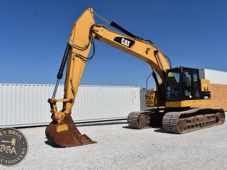 2015-caterpillar-328d-lcr-image-8