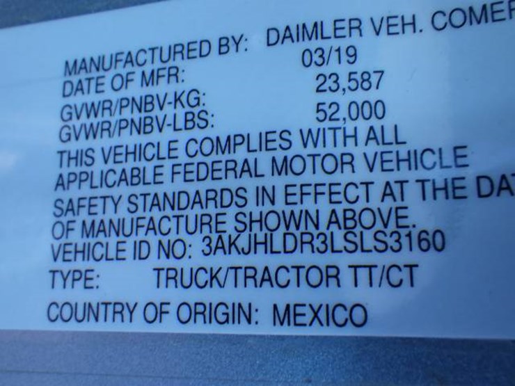 2020-freightliner-cascadia-126-image-13