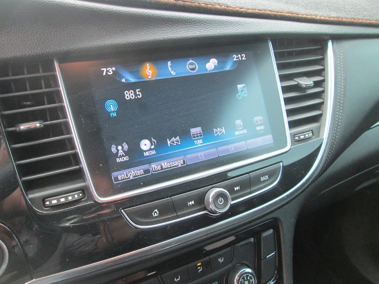 2019-buick-encore-image-30
