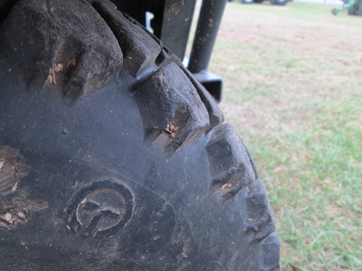2014-kubota-rtv1140-image-13
