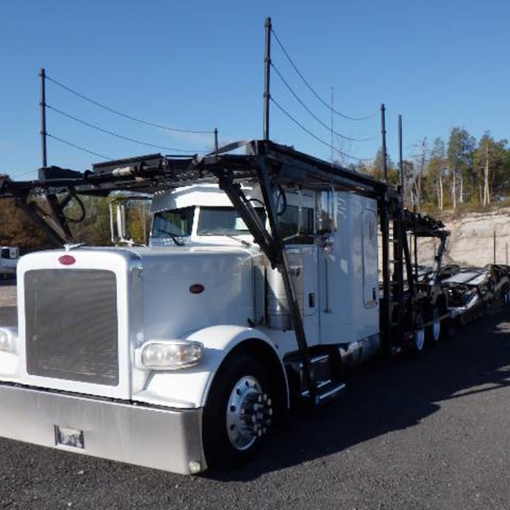 2018 PETERBILT 389