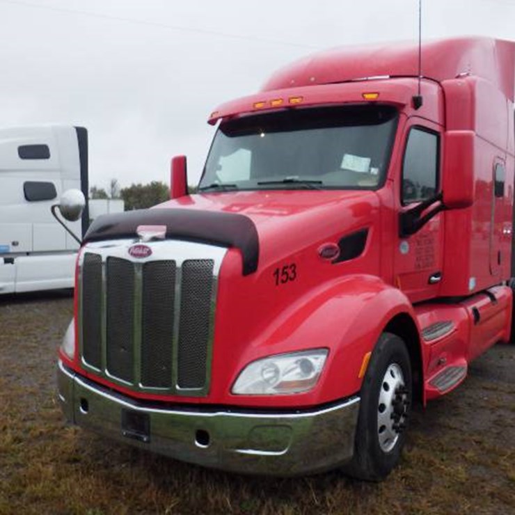 2018 PETERBILT 579