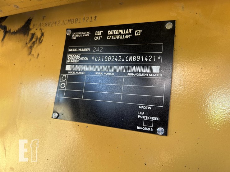 2003-caterpillar-242-image-15