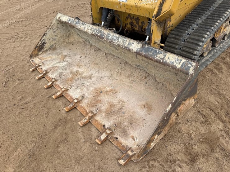 2016-caterpillar-259d-image-20