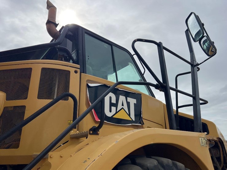 caterpillar-740b-image-27
