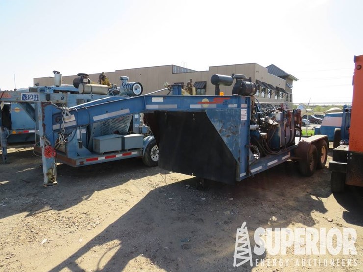 2007-john-deere-b-image-4