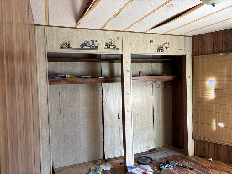#204-•-new-horizon-mobile-home-image-33