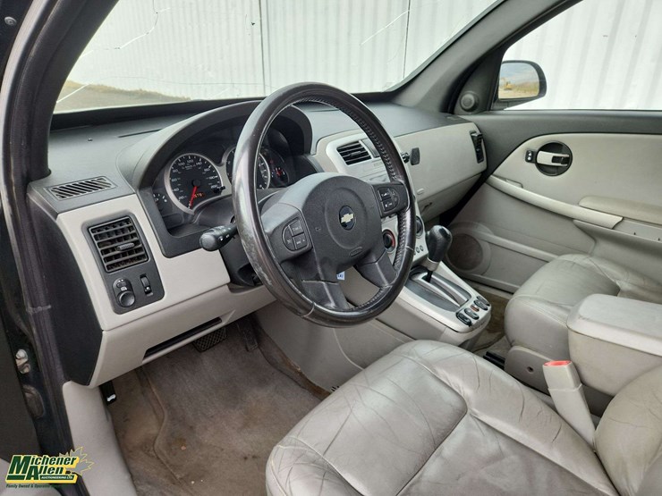 2005-chevrolet-equinox-image-13