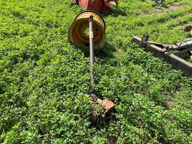 #5019-•-(8)-bolt-rim-and-pto-shaft-image-2
