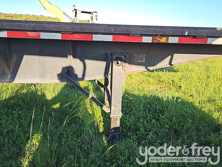 2006-wade-flatbed-image-10