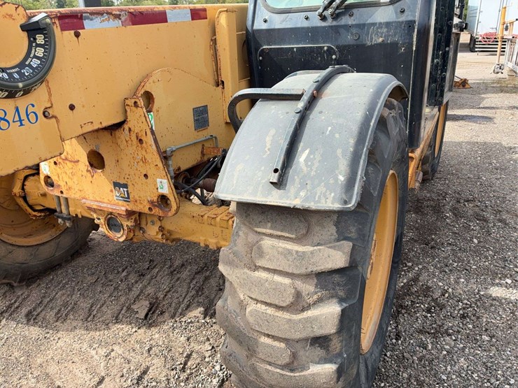 caterpillar-th63-image-7