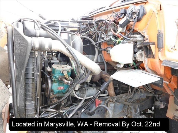 ford-l8000-image-40