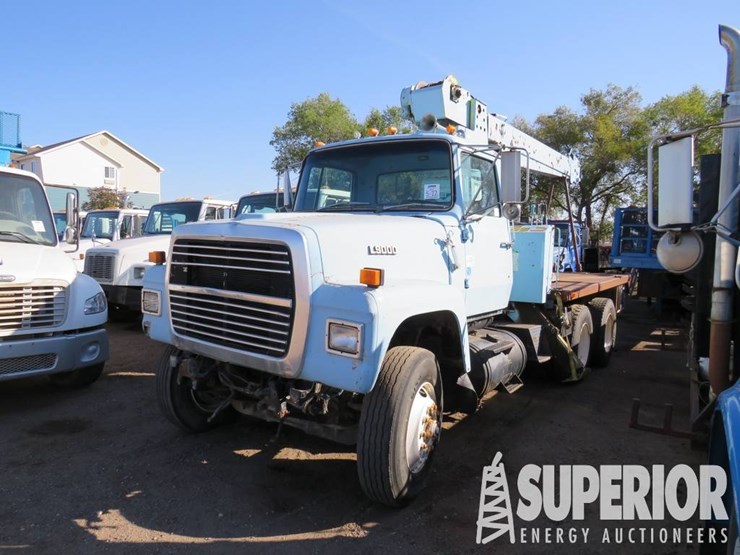 1987-ford-l9000-image-1