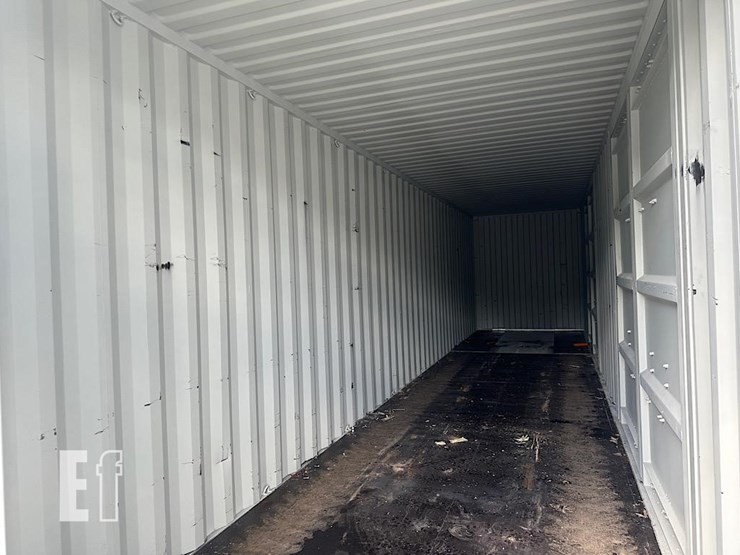 unknown-8'x40'x9.5'-high-cube-shipping-container-image-7