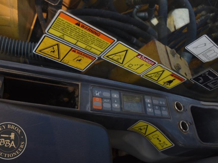 2011-caterpillar-312d-image-57