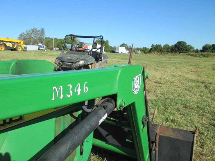 2001-john-deere-5205-image-13
