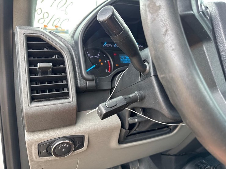 2019-ford-f550-xl-image-24