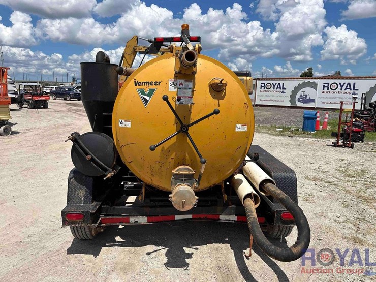 2013-vermeer-v800g-t/a-towable-vacuum-trailer-image-16
