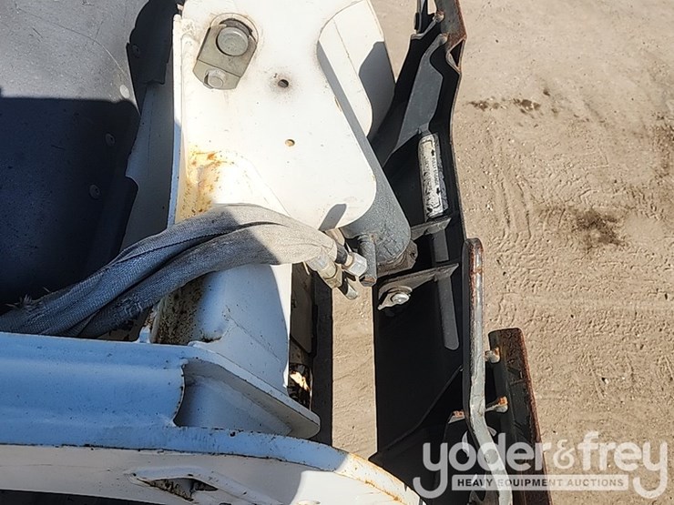 bobcat-mt52-image-10