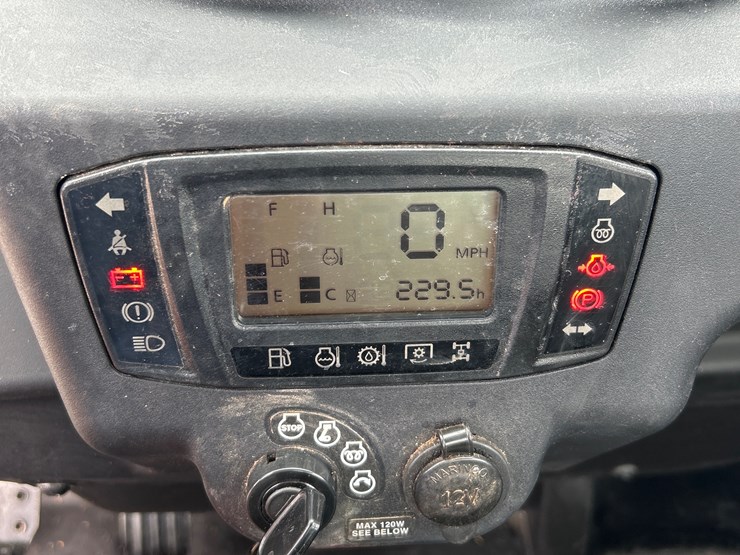 kubota-rtv-x1100c-image-16