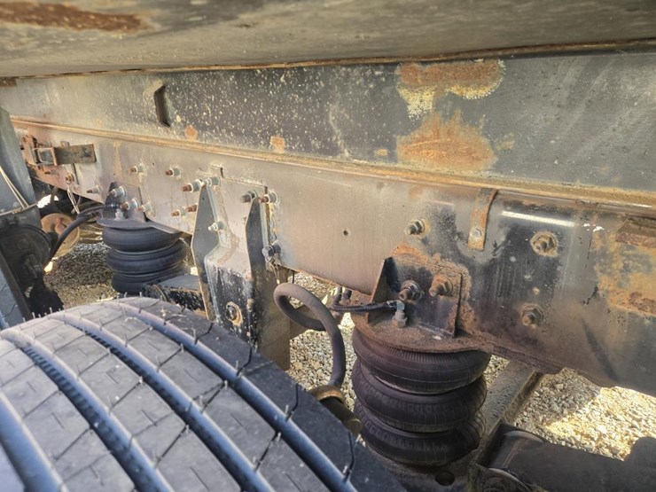 1997-mack-cl700-image-21