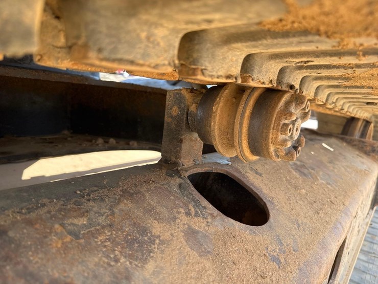 2014-caterpillar-308e2-cr-image-16