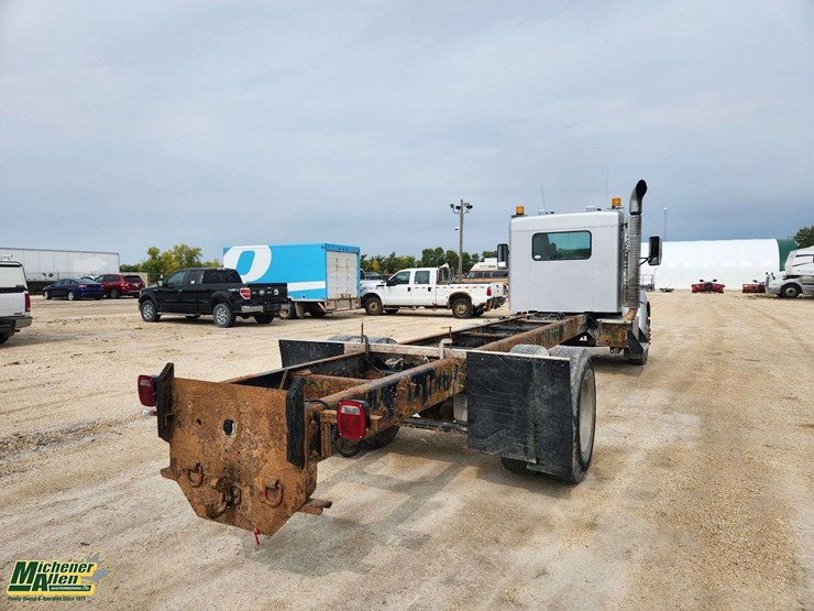 2009-kenworth-t370-image-6