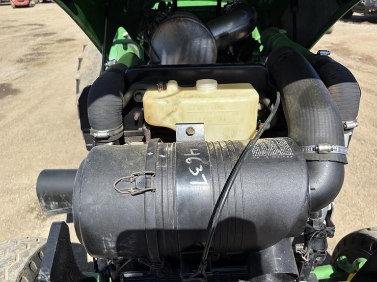 2018-john-deere-5075e-image-35